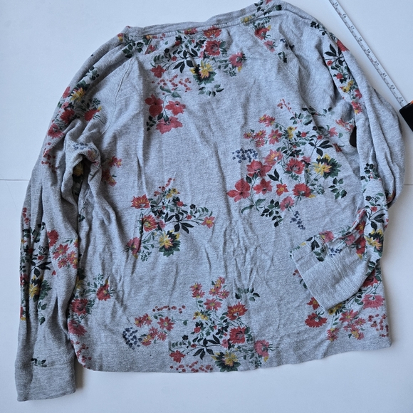 LOFT Floral Gray Women's Top XL - Picture 4 of 5